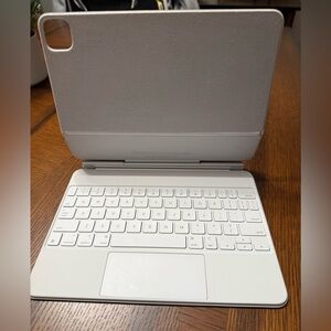 Apple Magic Keyboard for iPad Pro 11 in. (2021)
